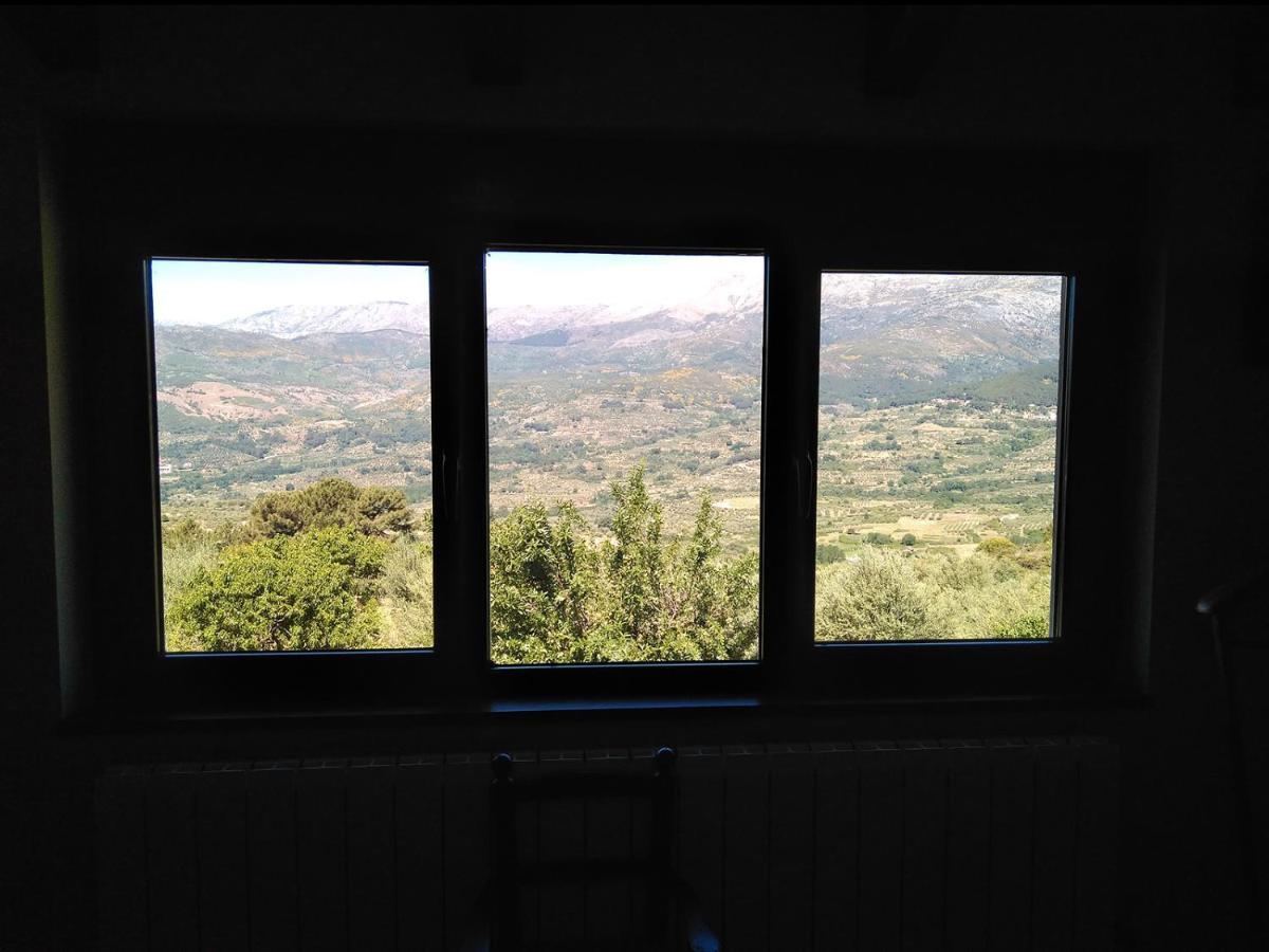 Вилла La Cirujana De Gredos Сан-Эстебан-дель-Валье Экстерьер фото